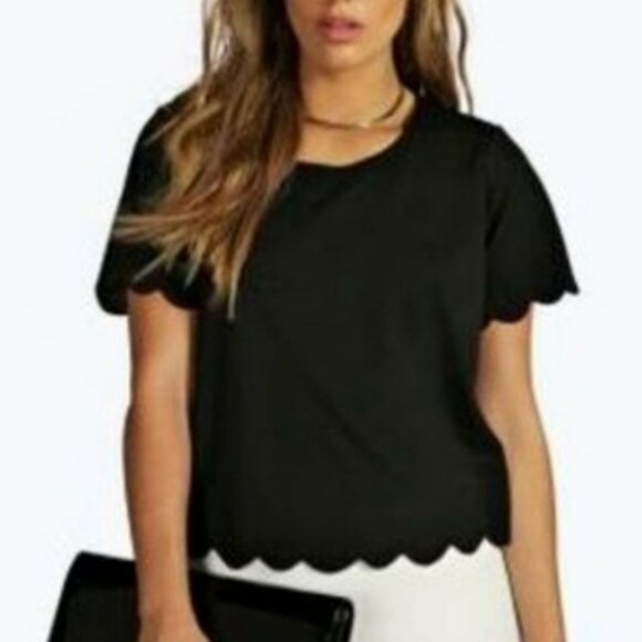 Boohoo Black Scalloped Short Sleeve TOP NWT sz 2 - Picture 2 of 8